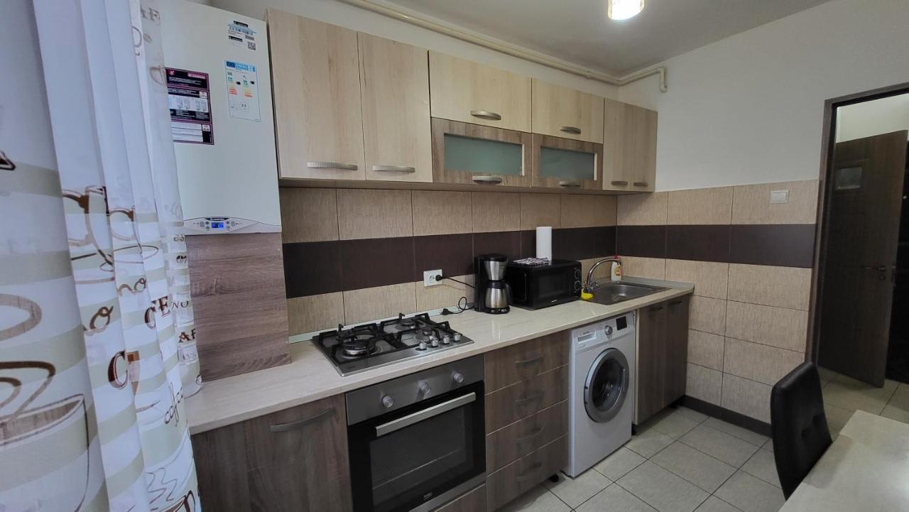 Apartament Navi Onesti Εξωτερικό φωτογραφία